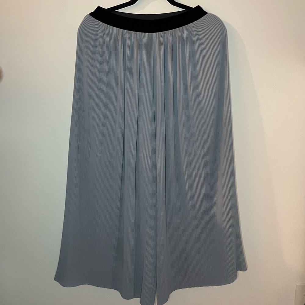 Zara wide legged pants